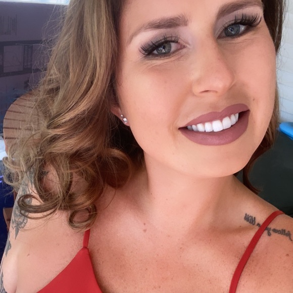 Meet your Posh Ambassador- Stef - Picture 5 of 5